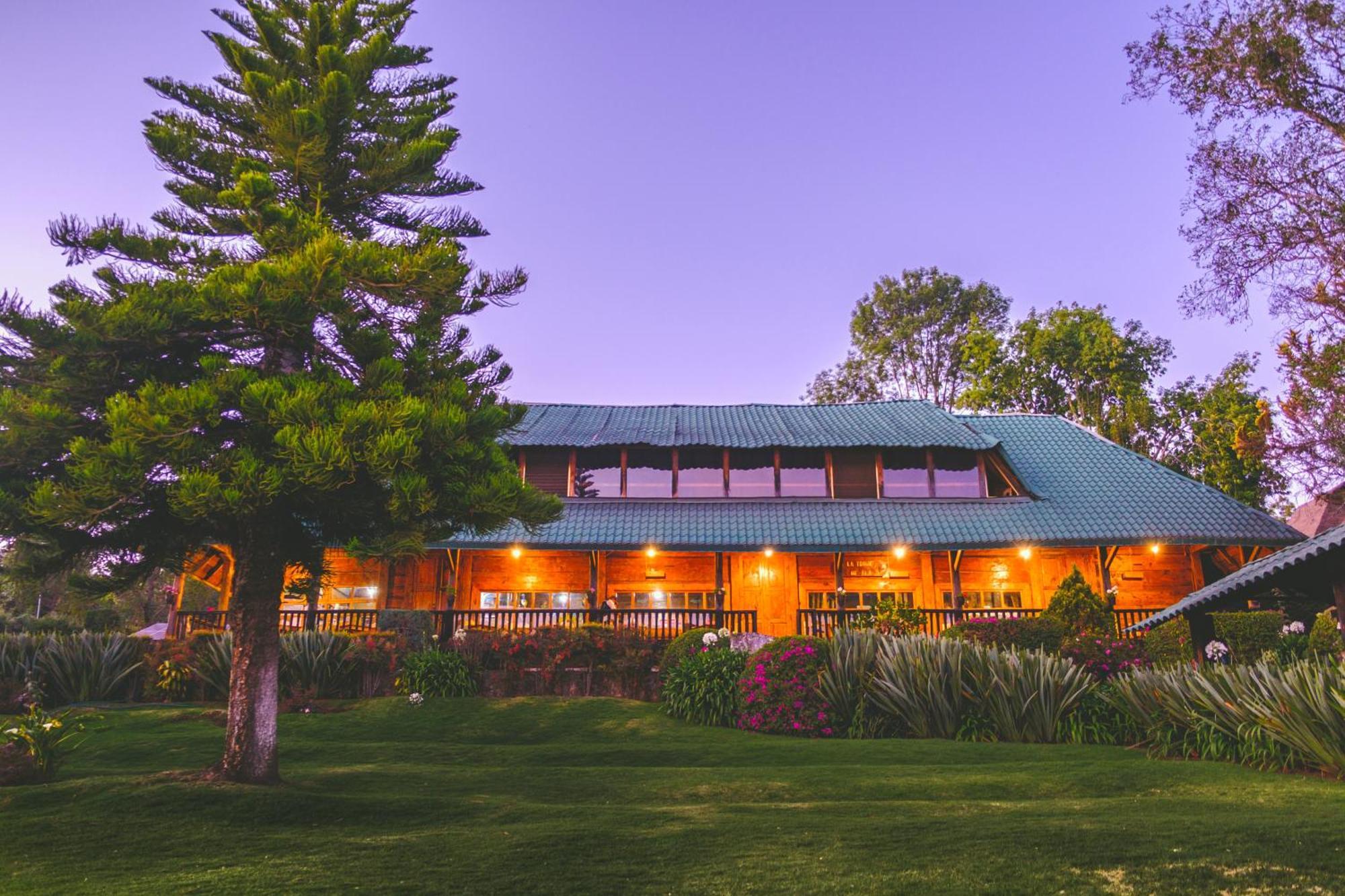 Zirahuen Forest And Resort Eksteriør bilde